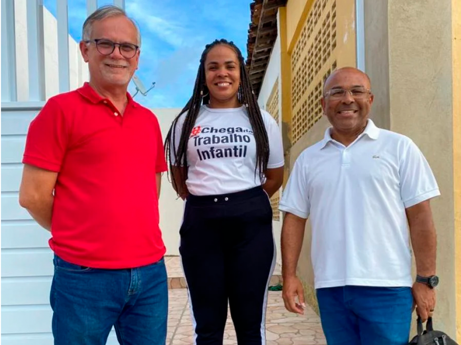INSTITUTO BRAÇOS E EMPRESA INFOX VISITAM A COMUNIDADE QUILOMBOLA PATIOBA